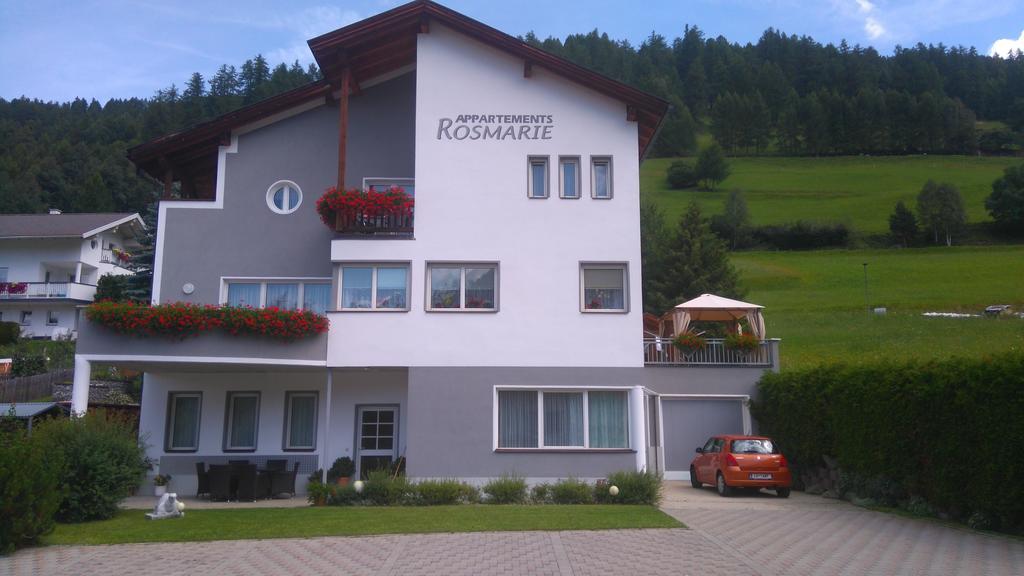 פנדלס Appartements Rosmarie מראה חיצוני תמונה